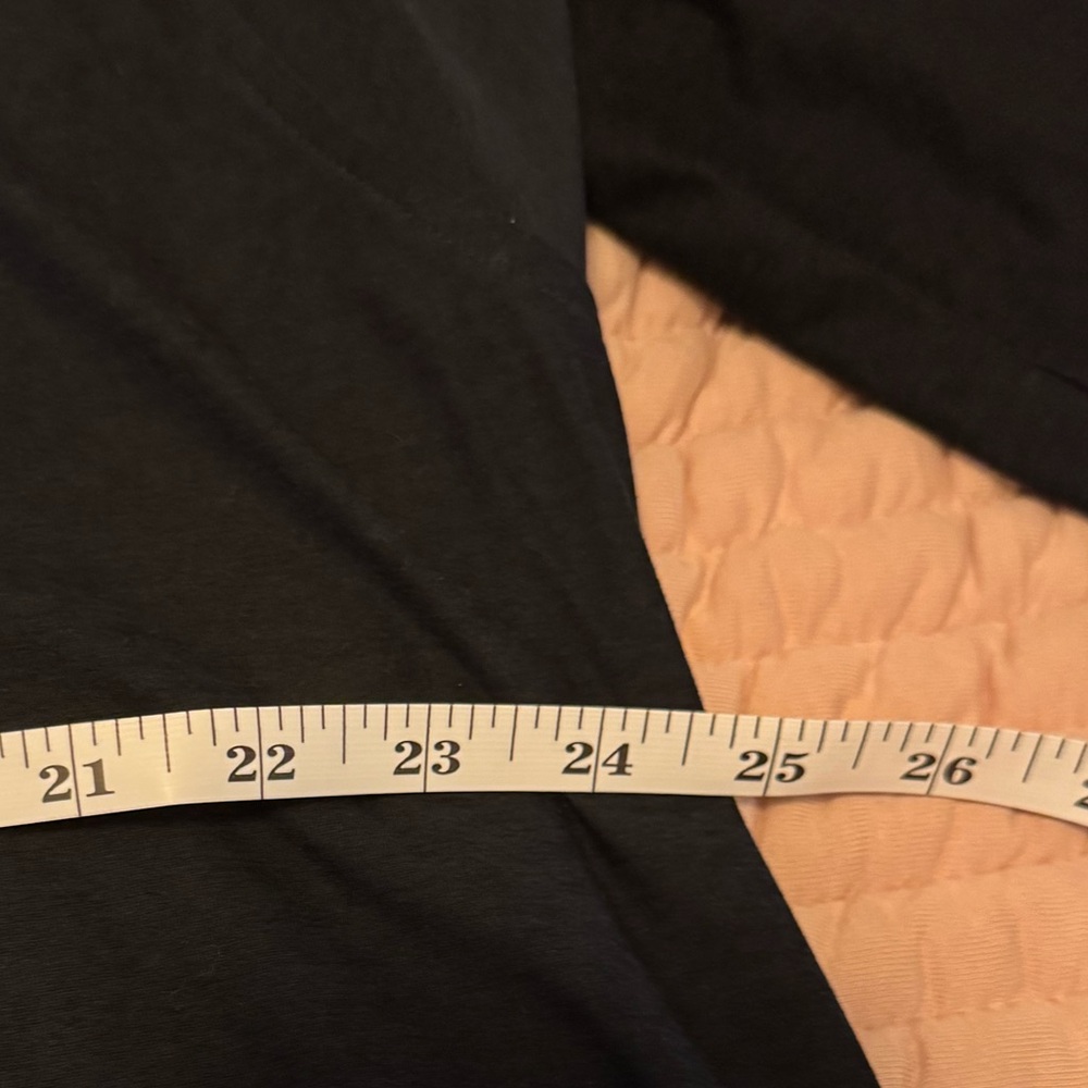 Vuori Men’s Long Sleeve Hooded Shirt See Measurements - Picture 4 of 5